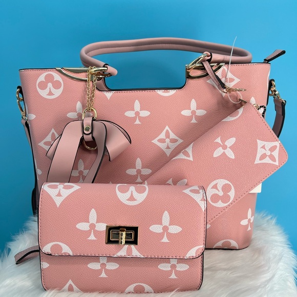 Elegant Pink Designer Women's Bag Set - Picture 2 of 13